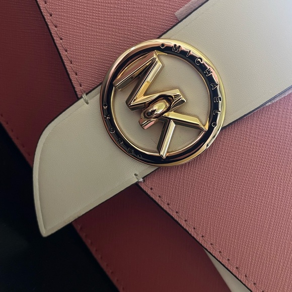 Brand New Michael Kors!! - Picture 7 of 9